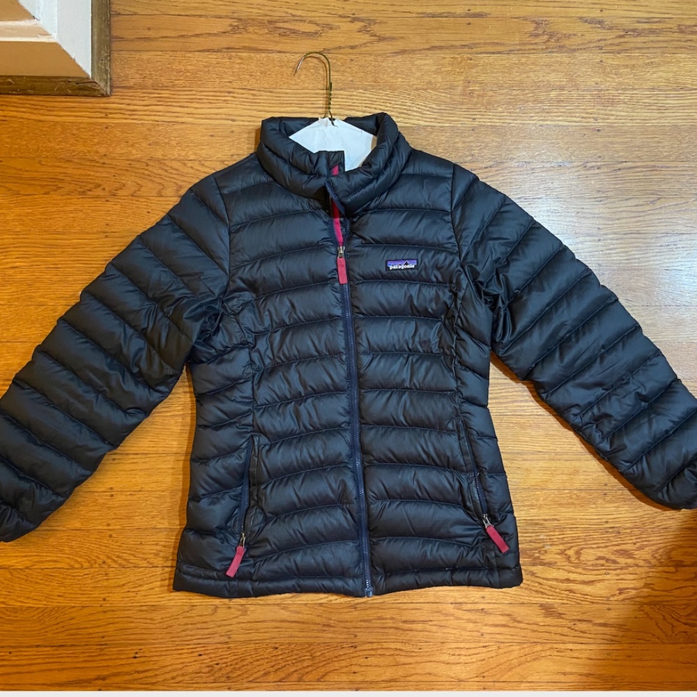 Patagonia Girls' Down Sweater Size XL/14